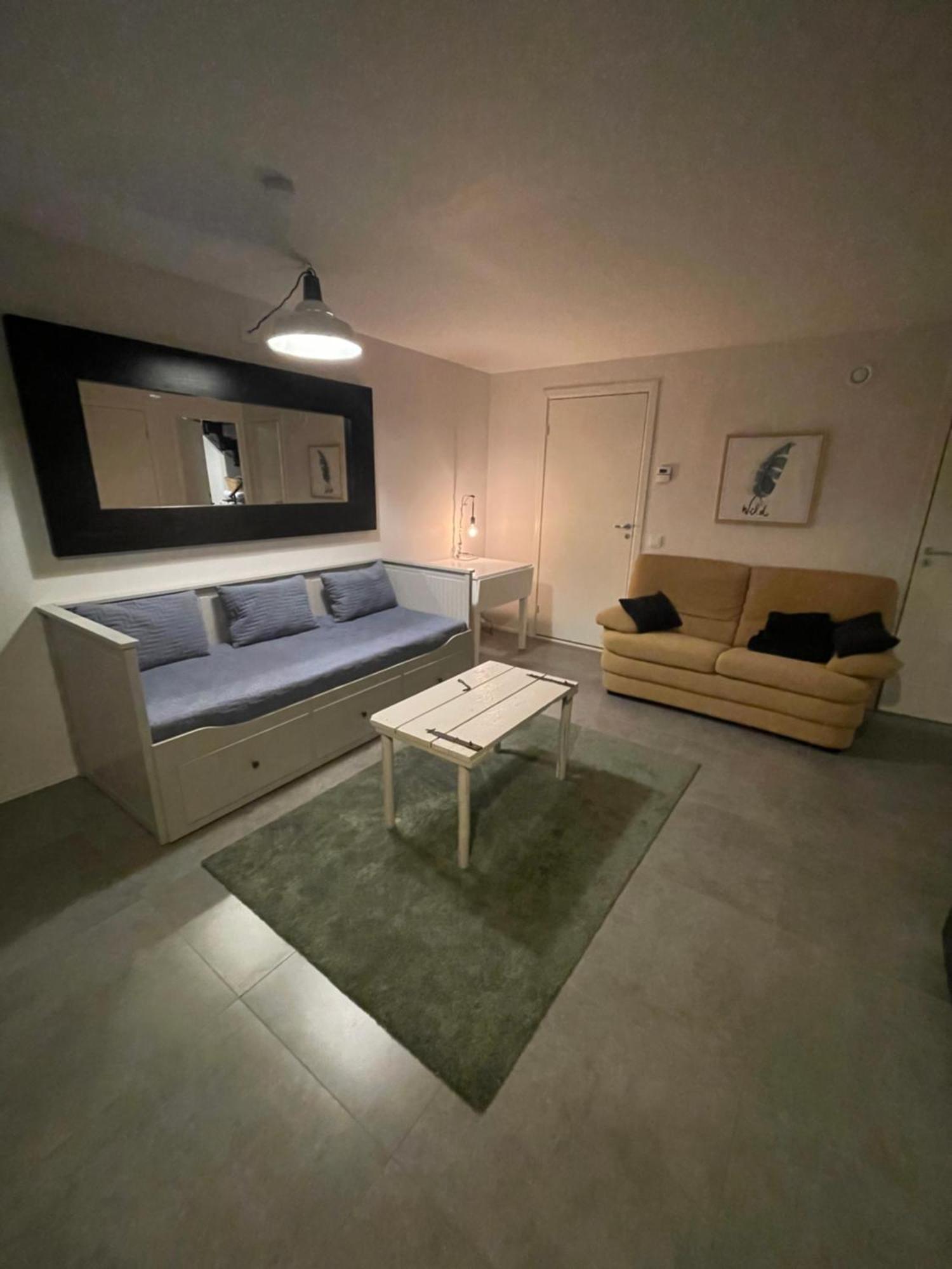Strömstad Ny Laegenhet Pa Markplan Med Havsutsikt מראה חיצוני תמונה